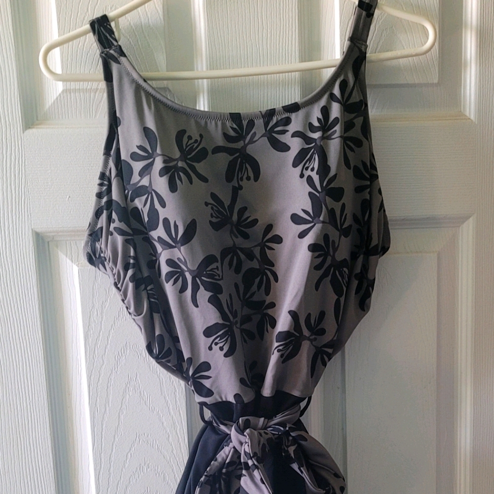 Brand new Women's One Piece Bathing Suit